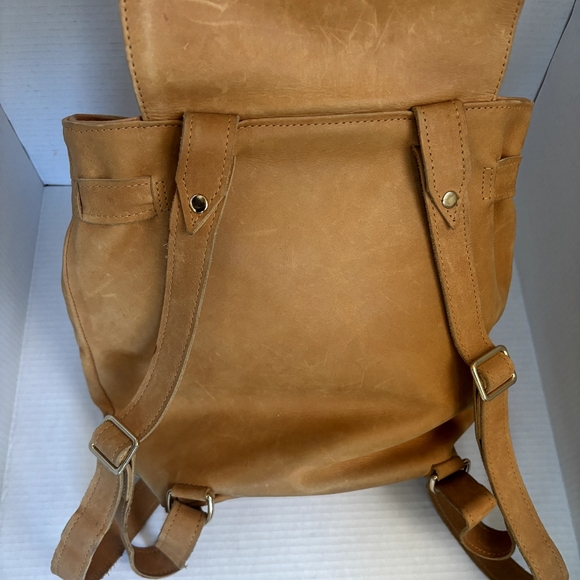Noonday Homesteader Convertible Backpack - Picture 6 of 7